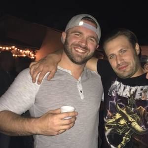 Meet your Posher, Dustin